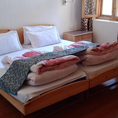 Lhardak Home Stay 列城 外观 照片